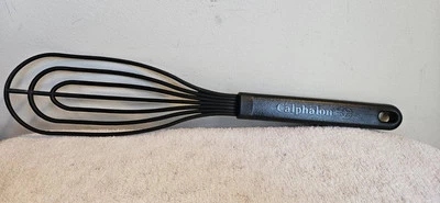 CALPHALON 13,5 «ЧЕРНЫЙ НЕЙЛОН ПЛОСКИЙ ВЕНЧИК КУХОННАЯ ПОСУДА ГАДЖЕТ - Изображение 1 из 4