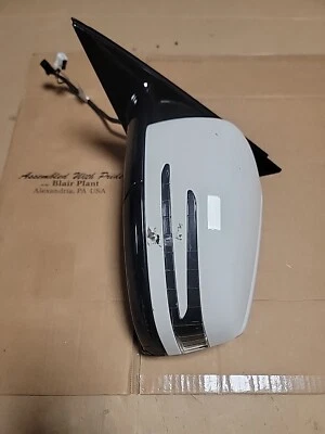 E350 E500 2010-2013 sedán Mercedes Benz LH espejo retrovisor lateral del conductor OEM (BLANCO) Foto 1 de 4