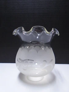 Vintage Frosted Wall Sconce Lamp Shade w/ Clear Vine and Grape Motif 4 3/4" High - Picture 1 of 4