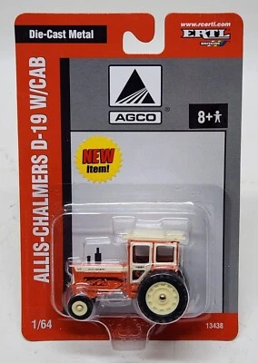 Allis-Chalmers D19 Tractor With Hiniker Cab By Ertl 1/64 Scale - Image 1 of 4