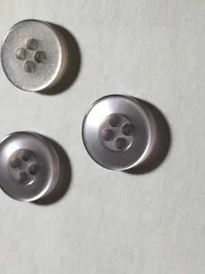 NEW 25 1/2 INCH SILVER GRAY PEARL FINISH  BUTTON 4 HOLE - Image 1 of 3