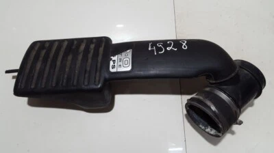 Resonador de admisión Ford Mondeo 1996 (cámara de escape de caja de aire) 93BB9F #712807-90 Foto 1 de 2