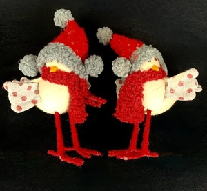 2 New Winter Shelf Sitter Birds Red Stocking Caps Gray Neck Scarf Decoration - Picture 1 of 10