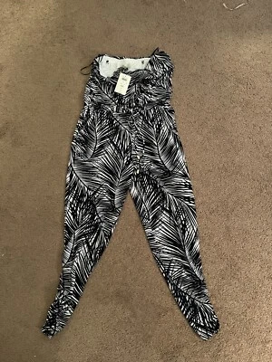 Cache Black and WhiteJumpsuit Size Small Strapless Summer Travel NWT - Image 1 of 4