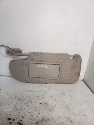 Солнцезащитный козырек драйвера с подсветкой подходит для 10-12 FUSION 637242 - Изображение 1 из 4