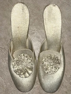 1960s 60s Vintage Daniel Green Gold Metallic Embellished Toe Slip On Shoes - 10 - Picture 1 of 3