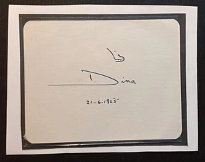 AU0129 Autografi: Dina Regina di Jordania su cartoncino - Picture 1 of 1