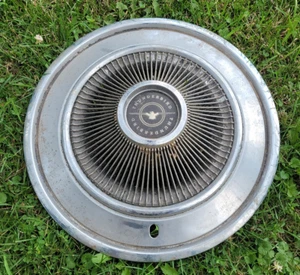 Wheel Cover HubCap Fin Design Thru 9/14/72 Fits 73 THUNDERBIRD 856337 - Picture 1 of 11