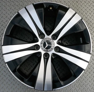 GENUINE MERCEDES C CLASS W206 2021-2024 17” ALLOY WHEEL A2064017100 7J ET44.5 N4 - Picture 1 of 8