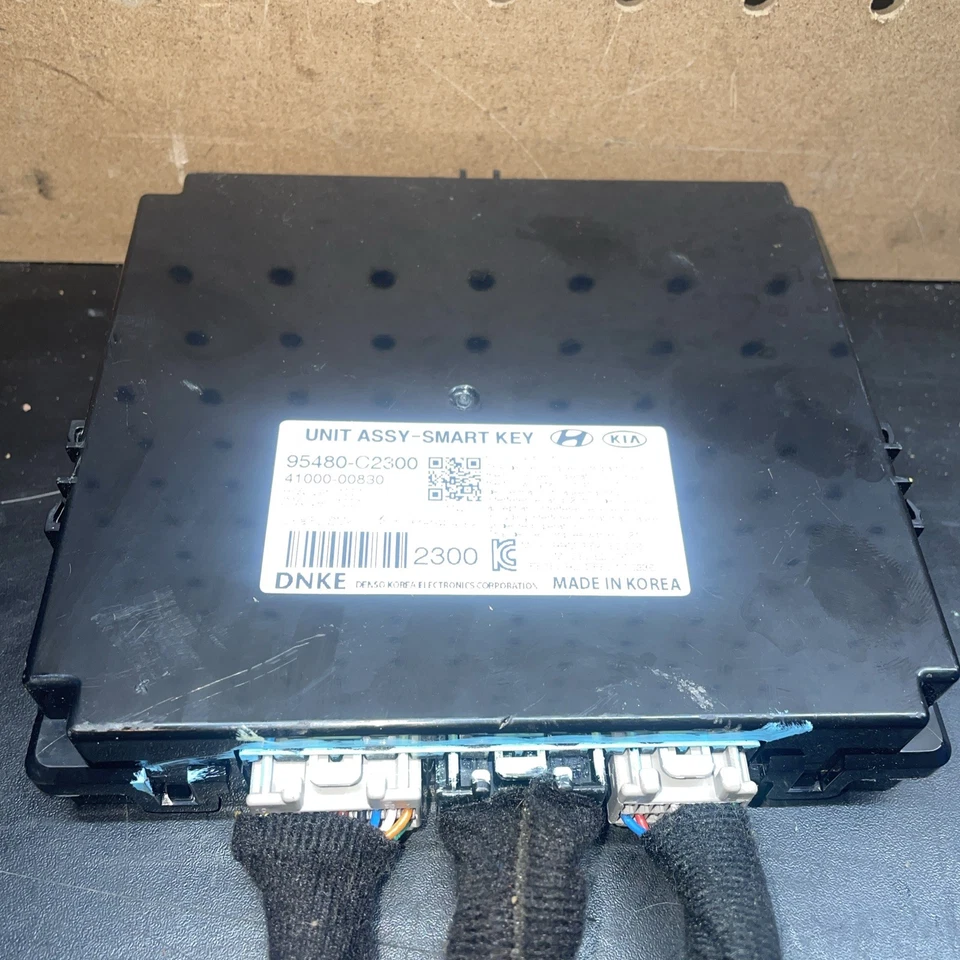 2016 - 2017 现代索纳塔智能无钥匙进入控制模块原始设备制造商 95480-E6001 — 第 1/4 张图片