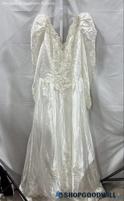 Vestido de novia Alfred Angelo Foto 1 de 4