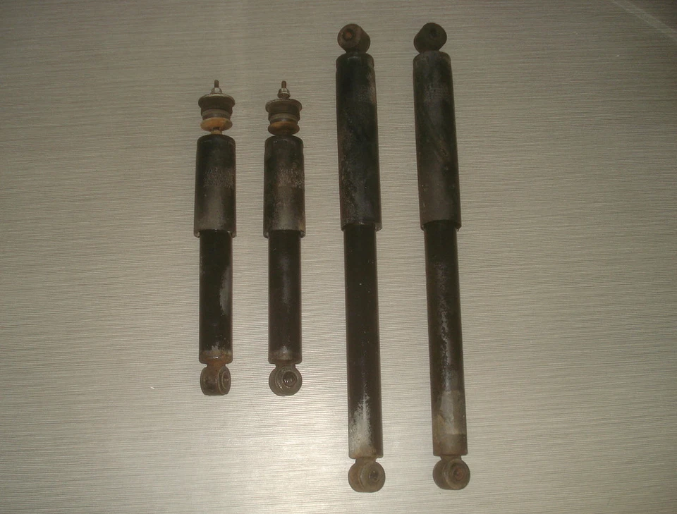 Hummer H2 Shock Absorber Original Front Rear GM Chassis Hummer 2003 - 2010 - Image 1 of 1