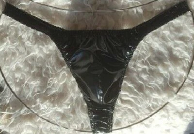 Schmaler Lackstring, Lackleder schwarz, Herrenstring, v. Laexa - Bild 1 von 2