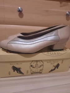 ZAPATO DE OFICINA DE CUERO GENUINO EQUITY PARA DAMA fue de £40.50 Talla 7 - Imagen 1 de 4