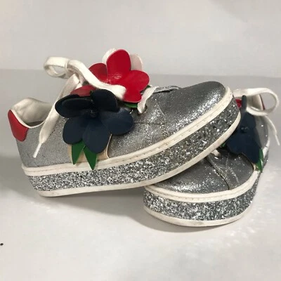 Zapatillas Gucci Flower Niña Plata Plataforma Talla 30 Foto 1 de 4