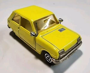 Vintage MAJORETTE #257 Yellow Renault 5 1/55 Diecast France VHTF - Picture 1 of 10