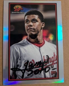 2019 Bowman Chrome Juan Soto 30th Anniversary Refractor - Picture 1 of 1