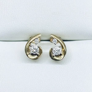 0.08 Ct 10k Yellow Gold Round Diamond Bezel Drop Teardrop Curve Stud Earrings - Picture 1 of 8