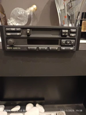 Autoradio BMW Reverse Rds E36 Z3 cassetta Blaukpunt con codice sblocco - Immagine 1 di 4