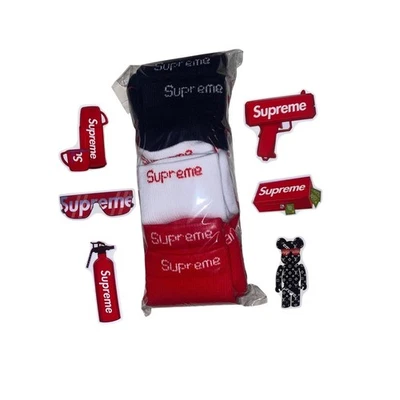 Paquete de 3 calcetines Supreme Hanes para hombre talla 6-12 rojo blanco negro variedad Foto 1 de 4