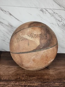 ☆Vintage☆ MacGregor Goldsmith Official X10L Paceless Leather Basketball Size 29” - Bild 1 von 10