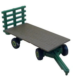 ERTL Hay Wagon Trailer — Vintage 1:64 Diecast Farm Toy (Green/Brown) - Picture 1 of 11