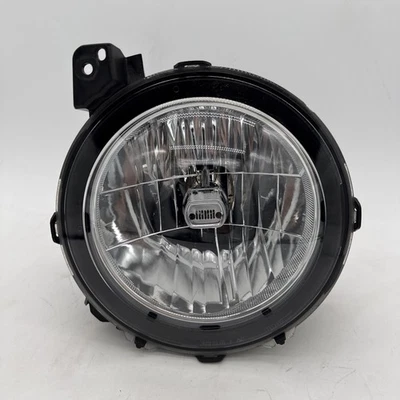 2018 - 2021 Jeep Wrangler JL Halogen Right Passenger Side Headlight OEM Complete - Image 1 of 4