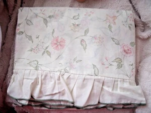 VINTAGE DUVET COVER PILLOWCASE SET IVORY SINGLE GREEN PINK PURPLE WILD FLOWER - Picture 1 of 8