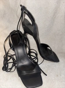 Open Edit Heels Black EUC Size 8 Strappy - Picture 1 of 4