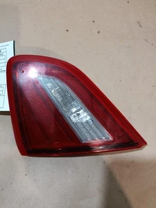 Luz trasera de pasajero montada en la cubierta se adapta a 18 ALTIMA 280662 - Imagen 1 de 12