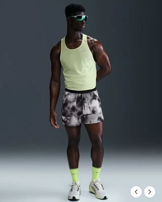 NUEVOS PANTALONES CORTOS PARA HOMBRE M MEDIANOS NIKE RUNNING DIVISION RESPIRE 4" 2 en 1 NEGRO HJ4150 010 Foto 1 de 4