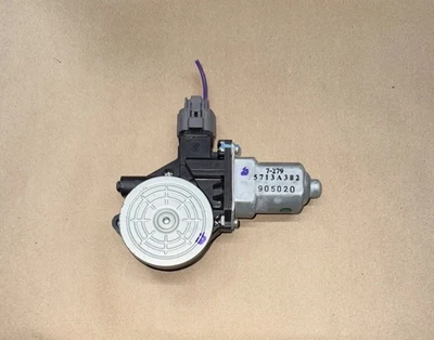 14-21 Mitsubishi Mirage Passenger Front Power Window Motor 7-279 5713A382 - Image 1 of 2