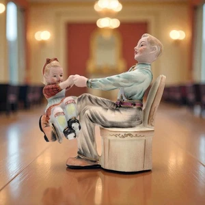 Shafford Japan Figurine Hand Painted Father with Daughter on Knee Vintage - Picture 1 of 9