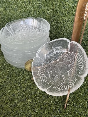 "8 Dansk Floriform Lasisepat Mantsala vaca perejil texturizado 5,75"" vidrio poco profundo" Foto 1 de 4