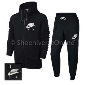 small mens nike tracksuit