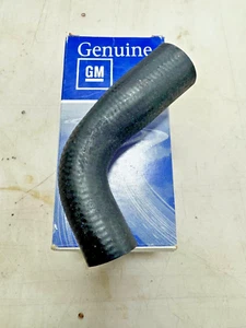 NOS OEM 68-72 GM# 3932336 CHEVROLET Corvette V8 Crankcase vent hose - Picture 1 of 4