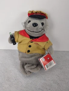 Coca-Cola Robbe mit Jacke und Hut Sitzsack Plüsch, Etikett noch angebracht, - Bild 1 von 13