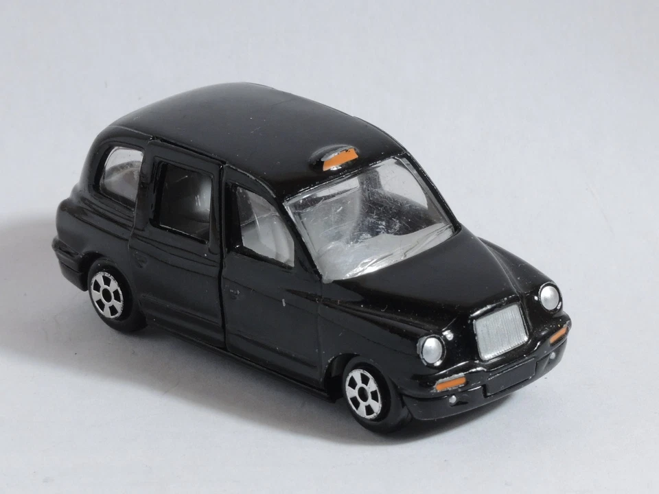 CORGI AUSTIN London taxi - Opening doors - Diecast 1:64 Black - Good condition - Immagine 1 di 4