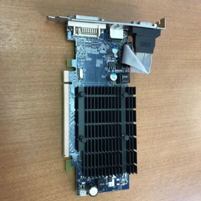 SAPPHIRE HD4350 PCI-E Video Card 512M DDR2 Junk - Image 1 of 4