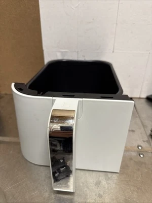 ( Right Basket Only ) Tower Vortx Elite T17137 8.5L Air Fryer #20-1 - Image 1 of 4