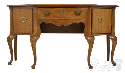 L55248EC: THOMASVILLE Queen Anne Oak Sideboard Cover