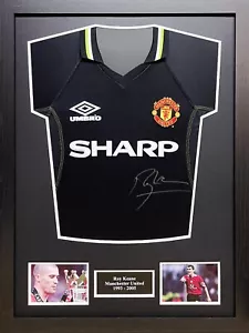 RARE FRAMED ROY KEANE SIGNED 1998/99 MANCHESTER UNITED FOOTBALL SHIRT COA PROOF - Picture 1 of 3