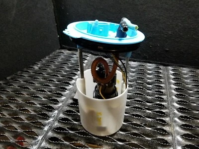 15 16 17 18 VW JETTA FUEL PUMP OEM 30K - Изображение 1 из 4