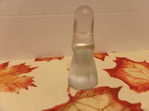 MOSSER GLASS ~BY VI HUNTER~JENNY DOLL~"SILVER FOX"~1982-- 4 1/2"  TALL - Picture 1 of 7