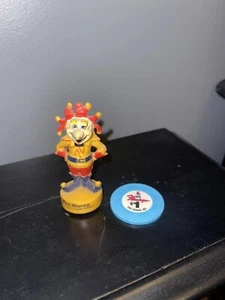 Vintage Casino Las Vegas Flamingo Chip & Mad Money Jester Lady Luck Bettendorf - Picture 1 of 7