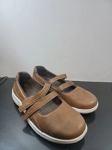 Propet W1002 Women's  Slip On Mary Jane Brown Shoes Flat Size 8 - Picture 1 of 11