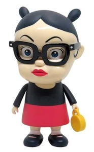 BIGGER LITTLE ENID DESIGNER VINYL TOY FIGURE DANIEL CLOWES PRESS POP - Picture 1 of 5
