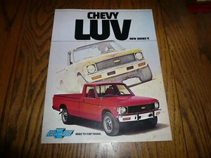1978 Chevrolet LUV Series 8 Sales Brochures - Vintage - #3856 - Picture 1 of 4