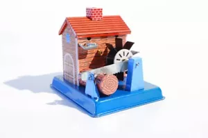 Saw-mill log cutter Tin Toy - Picture 1 of 3