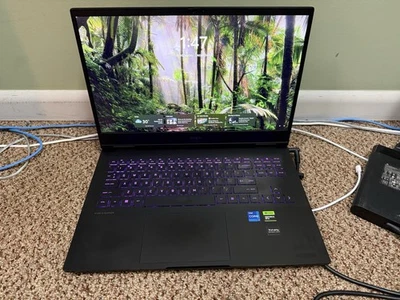 Portátil para juegos HP OMEN 16 - i7-13620H, RTX 4050, 16 GB RAM, SSD 1 TB - Excelente Foto 1 de 4